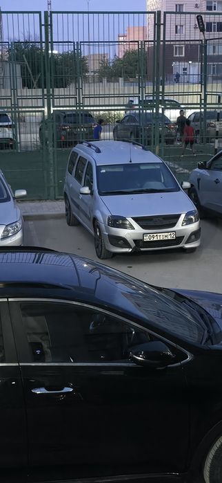 Продаётся обслужанный Ларгус