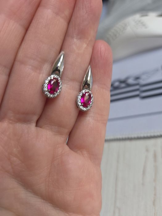 Серьги продам серебро