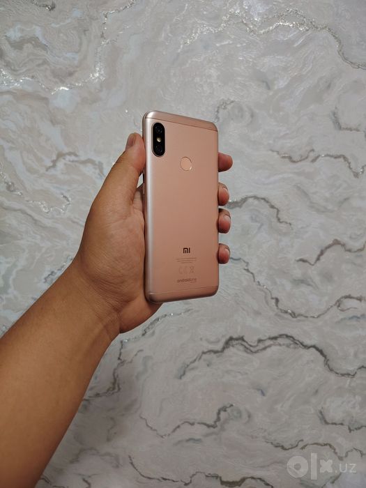 Xiomi A2 lite 4/64  sotiladi holati ideal tinniq