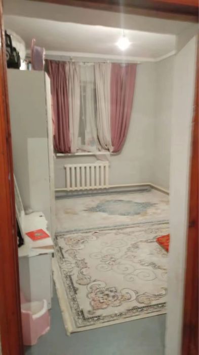 5 бөлмелі жер үй сатылады.