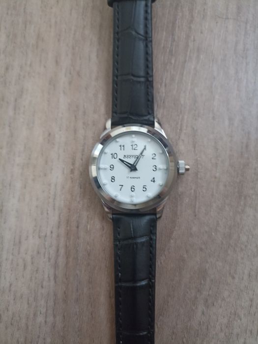 Продам часы СССР