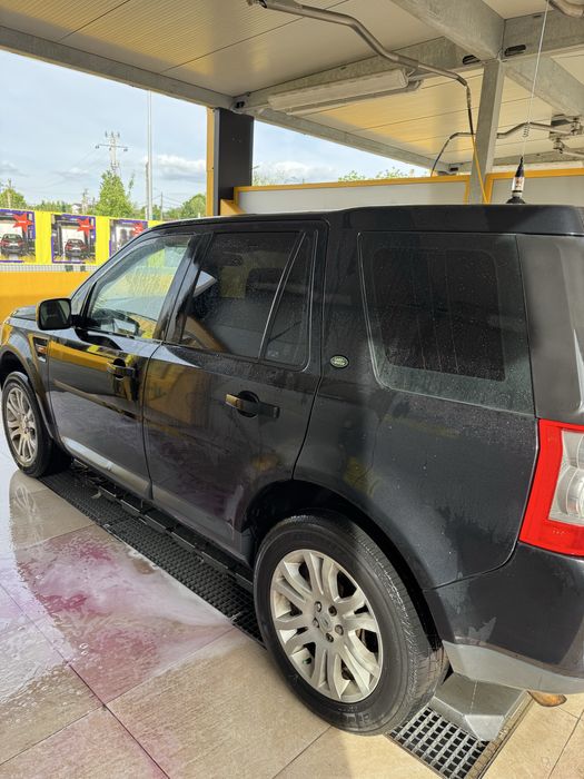 Land Rover Freelander 2