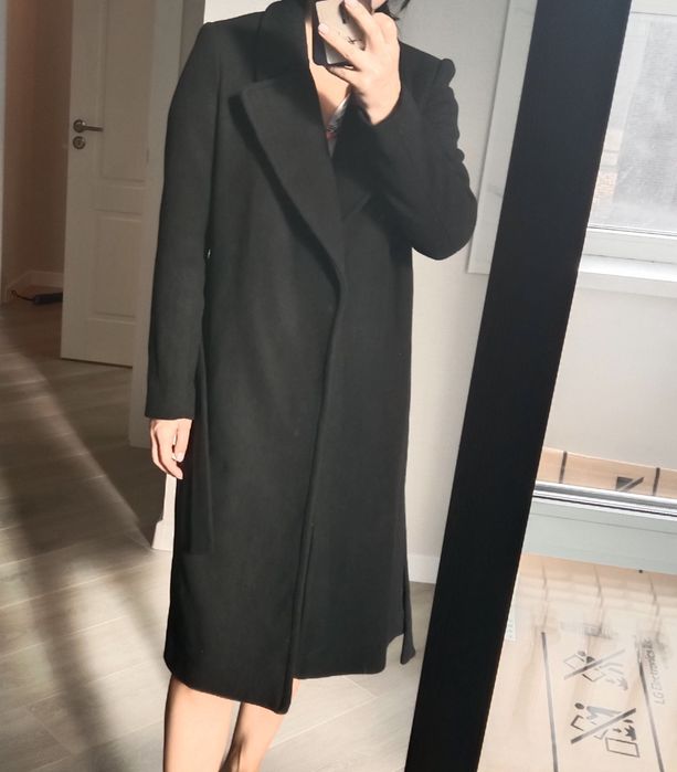 Продам два пальто