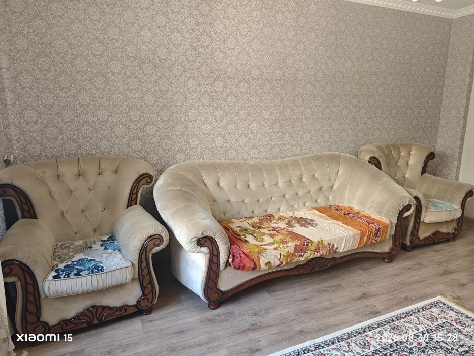 Диван с креслами