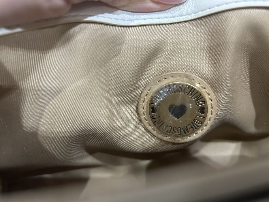 Дамска манта Moschino