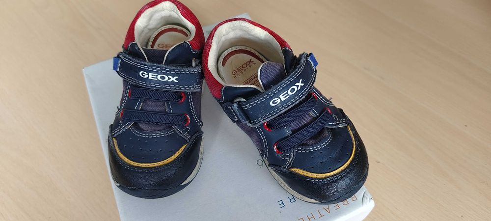 Кроссовки детские Geox