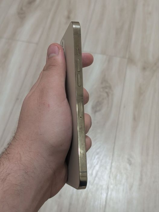 iphone 12 pro max в идеальном состояний