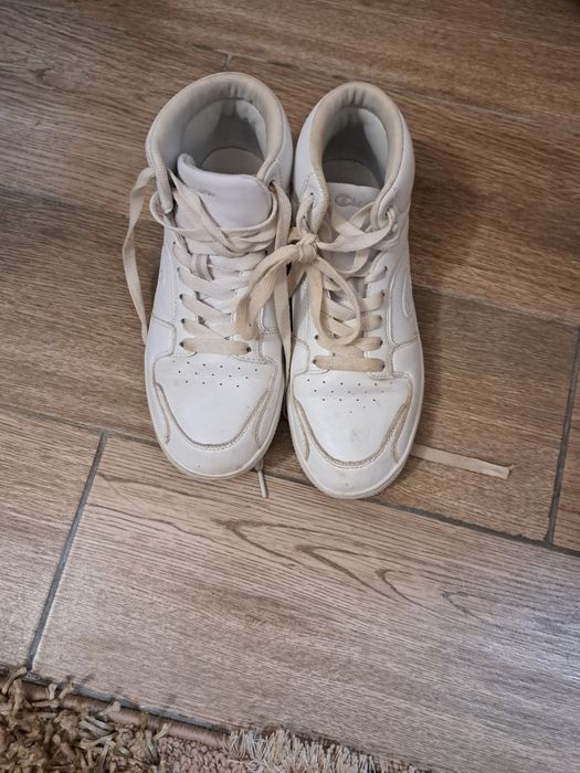 Adidasi Fete mărime 36