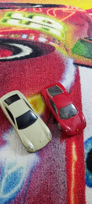 Колички hot wheels шел