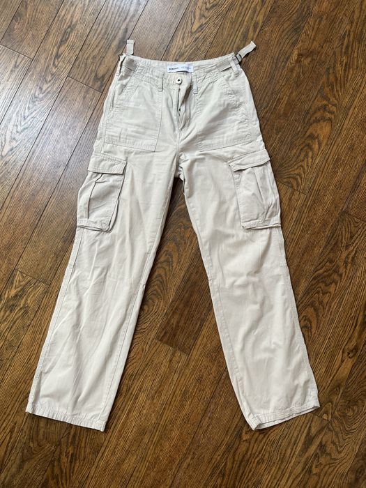 Pantaloni cargo