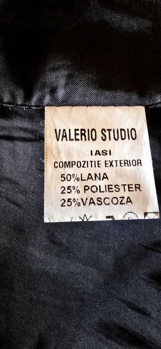 Pardesiu dama, model "army", negru, lungime 95 cm