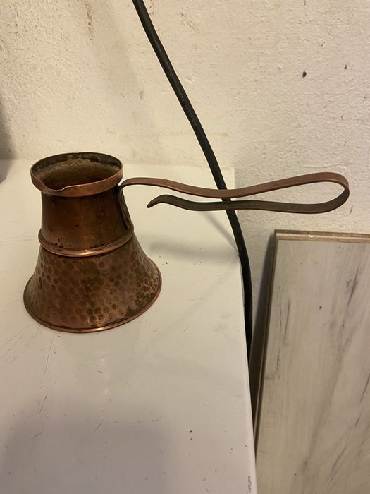 Медни и бронзови съдове