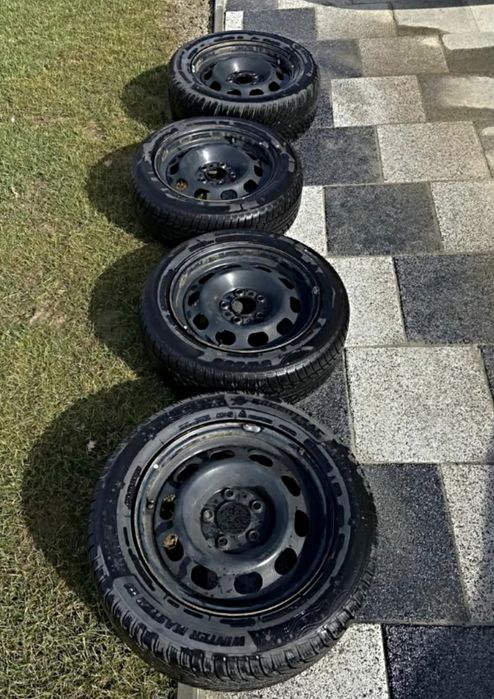 Jante tablă BMW 5X120 și Cauciucuri M/S 205 55 16 și 225 55 R16
