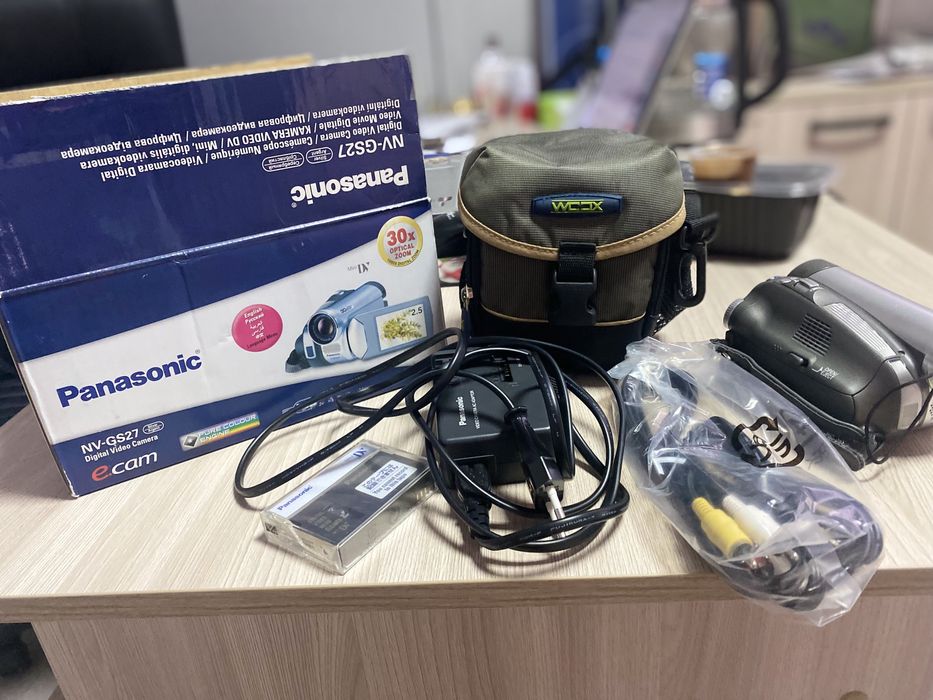 видеокамера новая