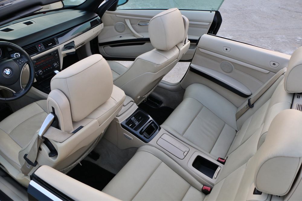 BMW Seria 3 / E93 / 320i