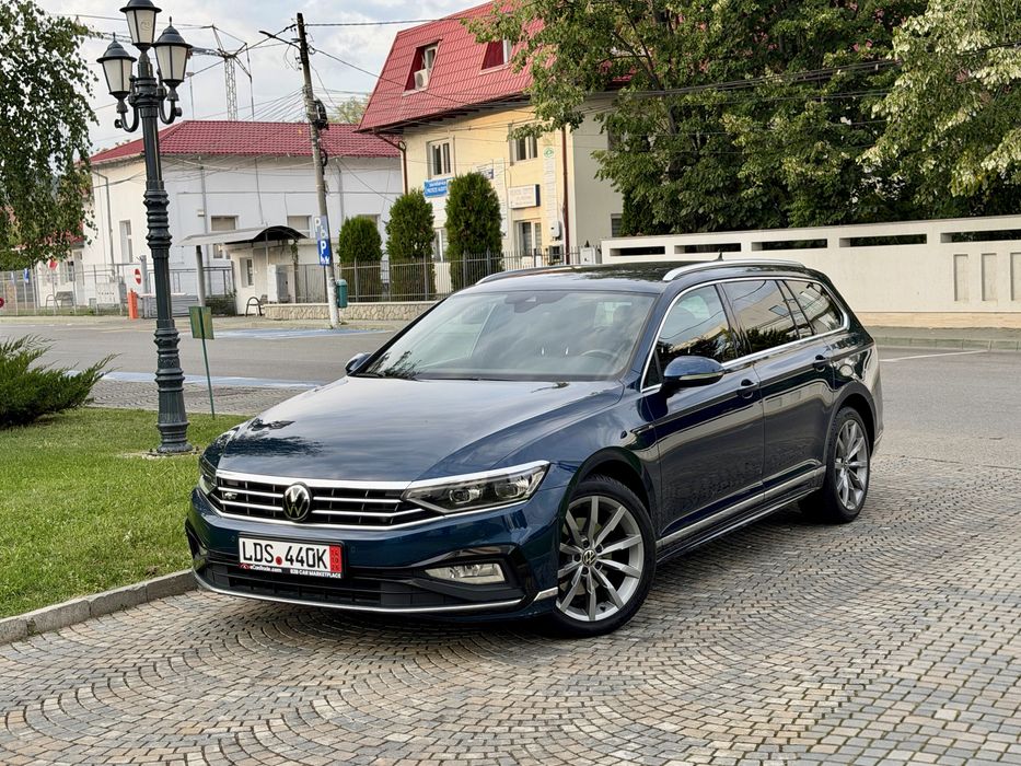 Vw Passat B 8.5 Facelift - R Line - 2021 - 2.0 TDI - 150 Cp - 168.800 Km - Istoric la Zi - IQ LIGHT - AquaMarin Blue Ultra Merallic