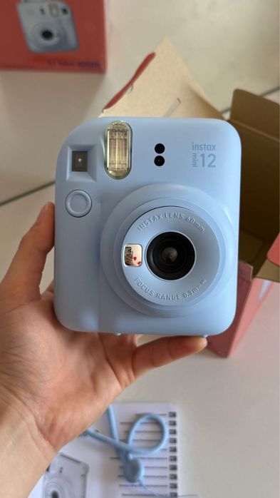 instax 12 mini.