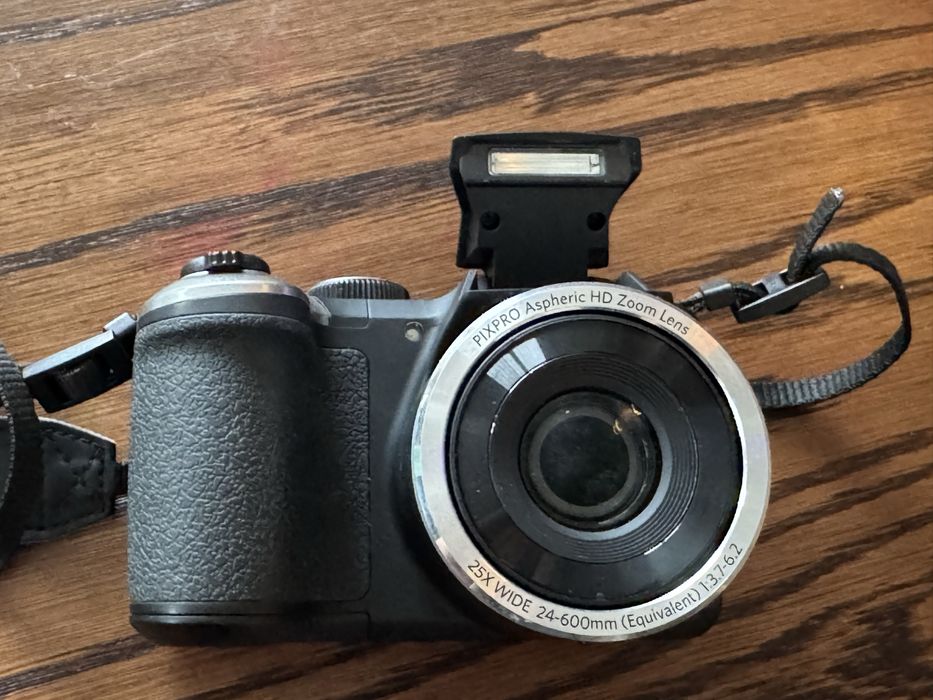 Kodak Pixpro AZ251