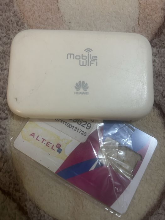 Продам портативный роутер марки Altel