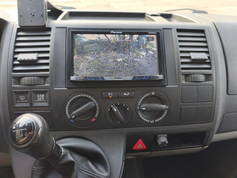 VW Transporter T5 2.5 TDI 131 CP  euro 4 lung AC import Olanda 5 locuri piele