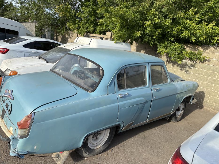 Crown Majesta Газ 21 волга