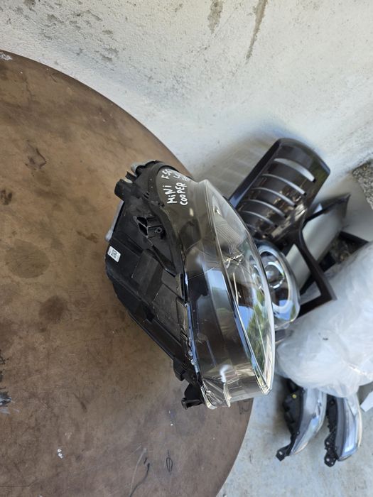 Mini Cooper F55 F56 LCI 2022 ляв фар