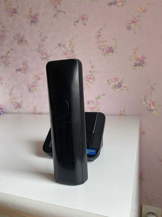 Радиотелефон Panasonic KX-TGH210