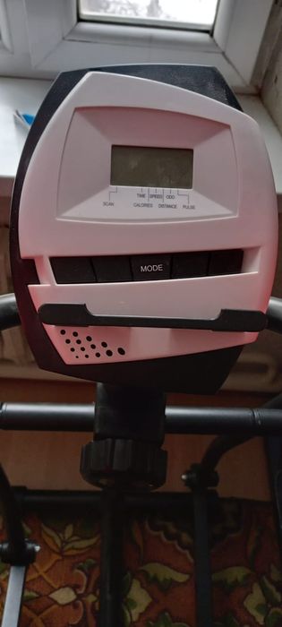 Продаю кардиотренажер-элипс.