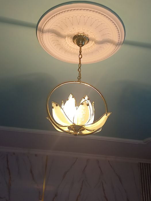 Асханаға арналған люстра сатылады