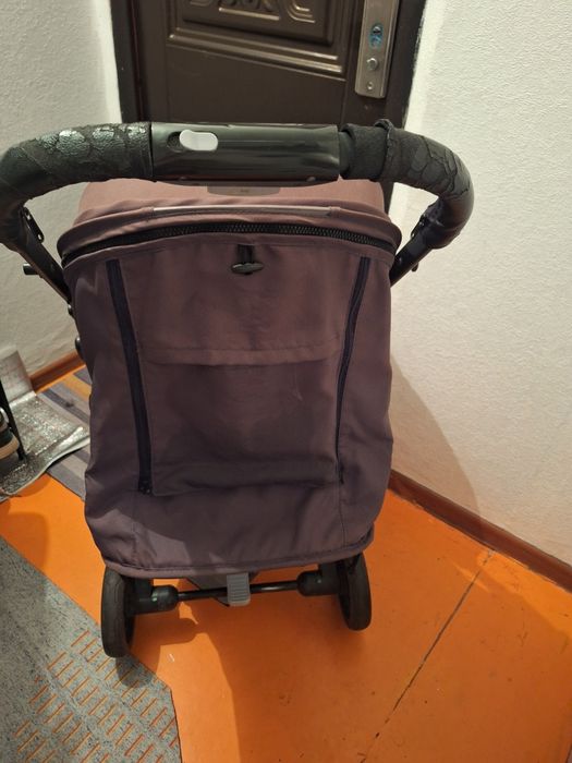 Коляска все в комплекте