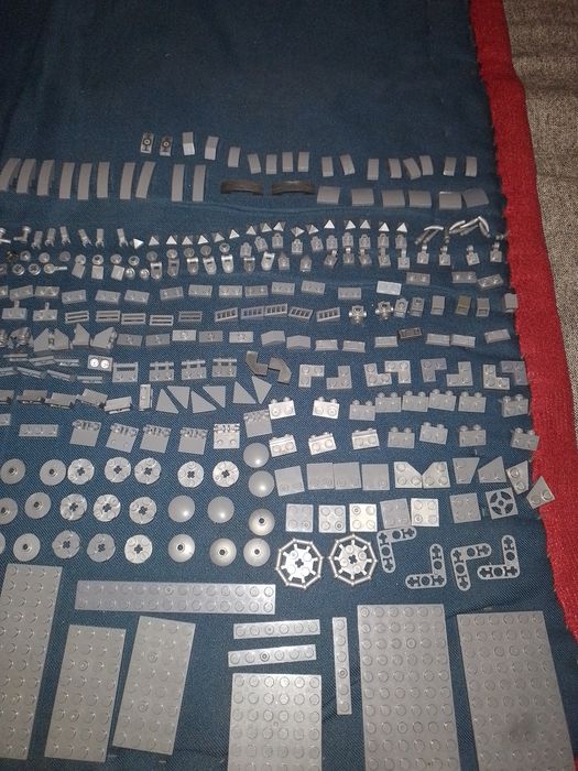 Оригинал LEGO сұр бөлшектері 543 дана / Серые детали ЛЕГО