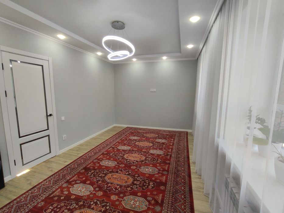 Продам квартиру в районе старый Аэропорт