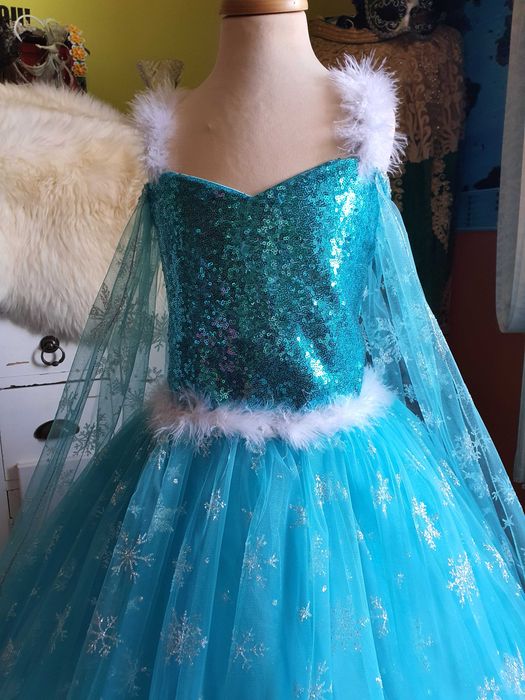 Rochie de printesa Elsa varsta 9 ani marimea 134 produs Nou