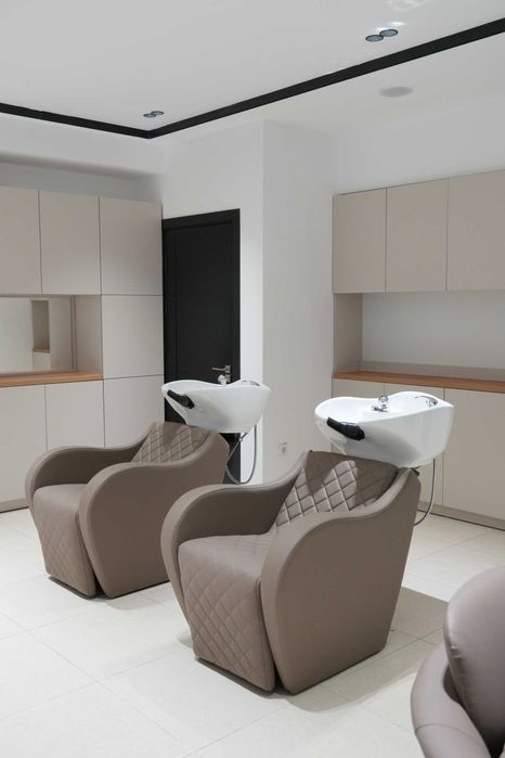 Продаётся готовый салон красоты в самом центре города в аренде