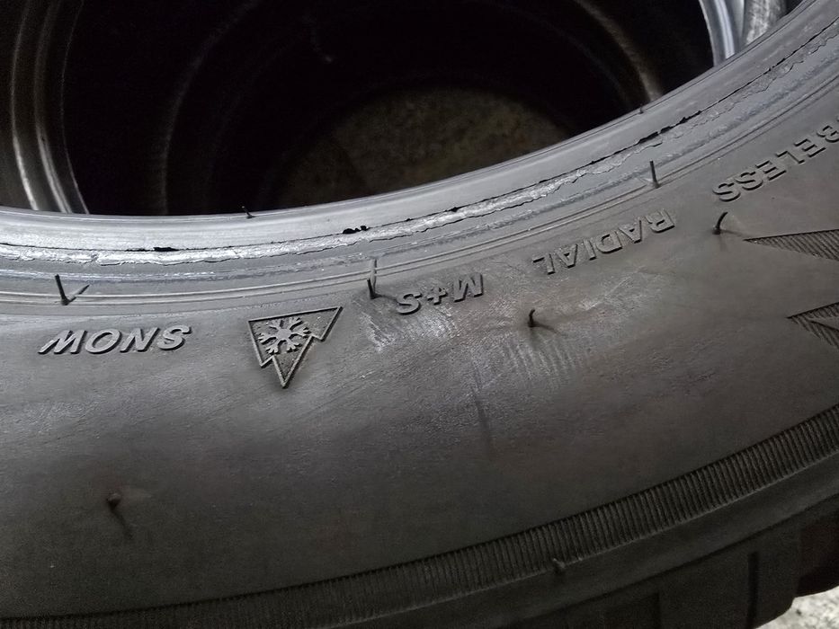 Bridgestone 215/55 R18 99V MS iarnă