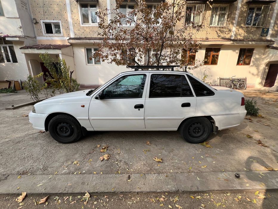 Nexia 2 1.6 donc sotiladi