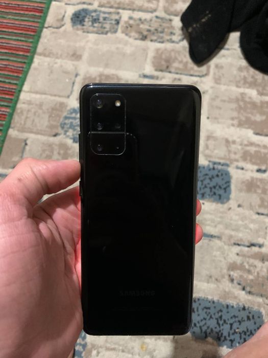 Samsung s 20 plus