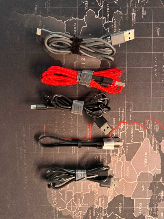 Set 5 cabluri USB-C Baseus + Logitech • Fast Charge • 1–1.5m