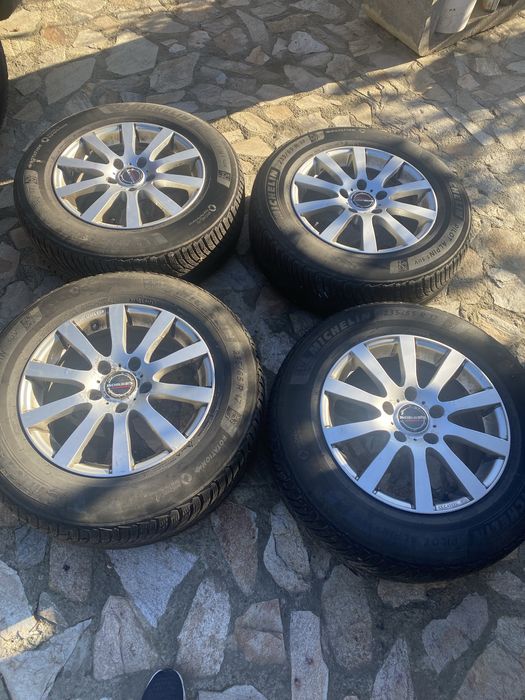 Jante aliaj si cauciucuri de iarna