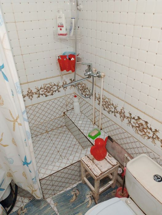 Киргили 1 этаж 2 хона квартира сотилади