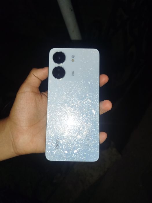 Redmi 13c atigi 4 oy ishlatilgan