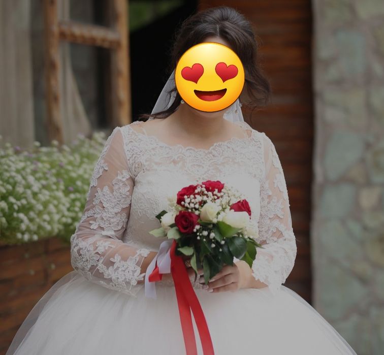 Свадебное платье