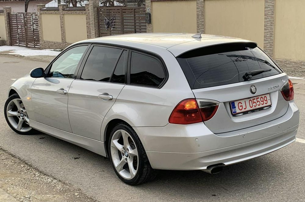 Vând BMW e91 2,0diesel 177cp 2008
