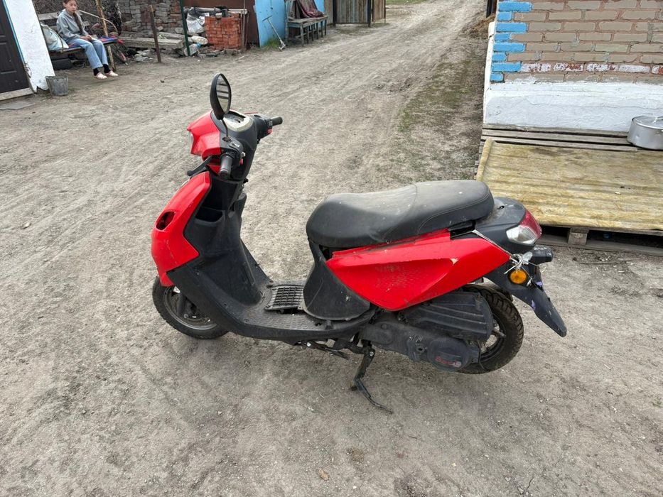 Скутер JOC 125кубовый