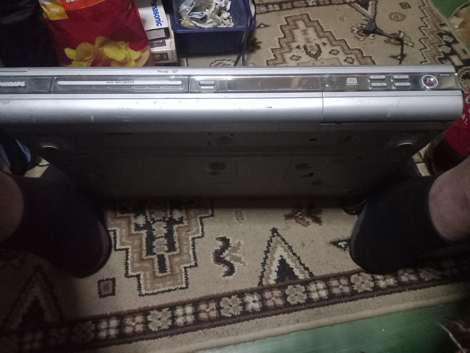 Vind dvd-uri Tevion  cu telecomanda, Philips și HDD &DVD PANASONIC rec