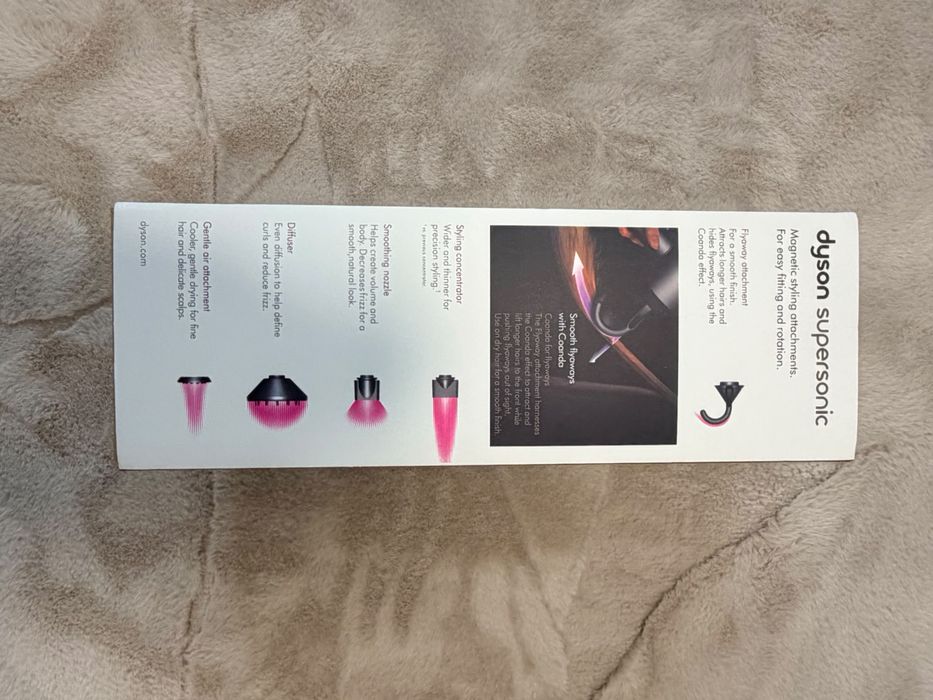 Dyson supersonic HD08 sigilat