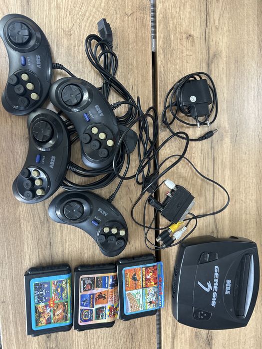 Игровая приставка sega