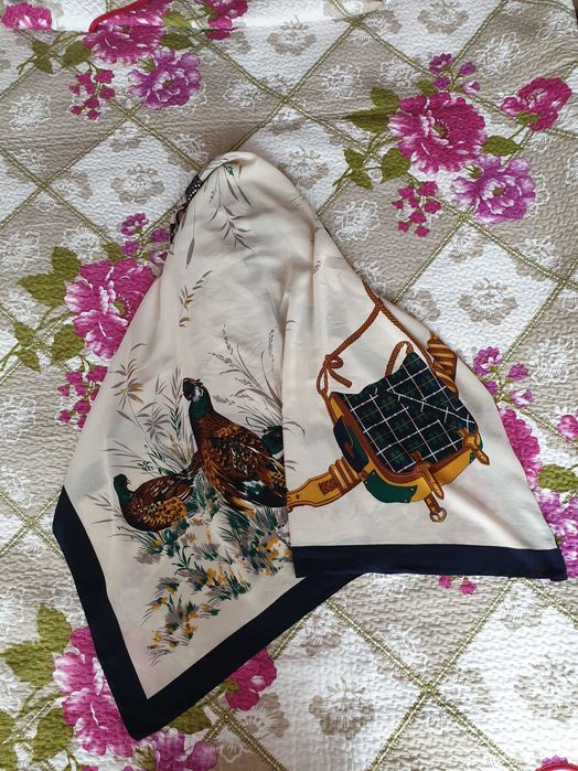 Esarfa matase naturala print vanatoresc