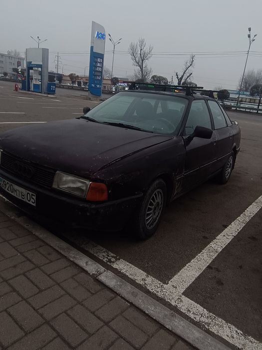 Продам Ауди 80 б3 1.8