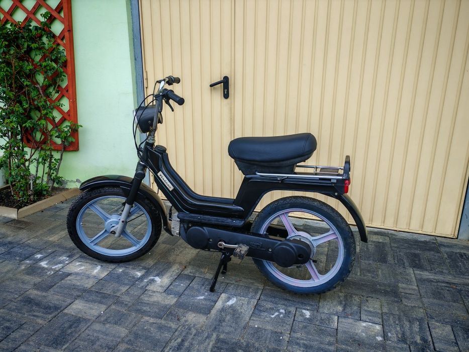 Piaggio SI 50   moped